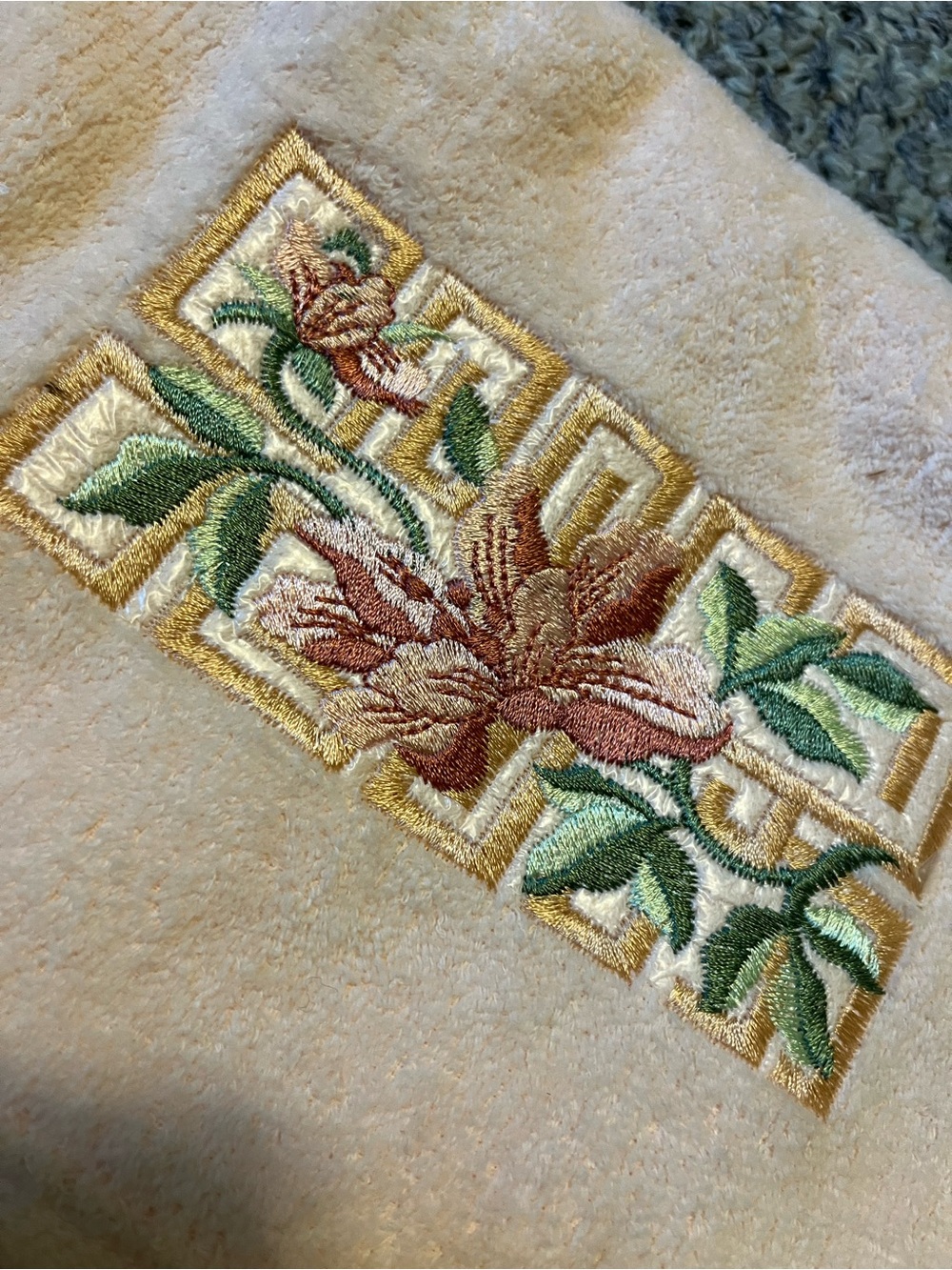 Embroidered Floral Light Peach Hand Towel - Cream